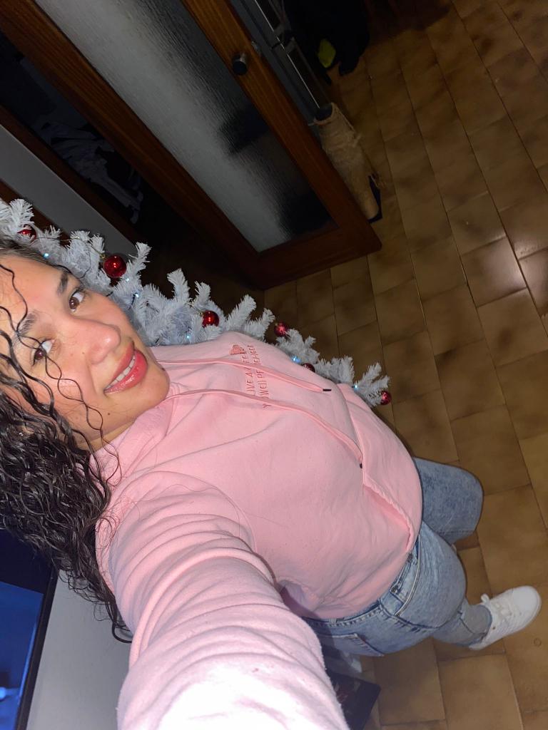 Chica busca chico en Almería: 
