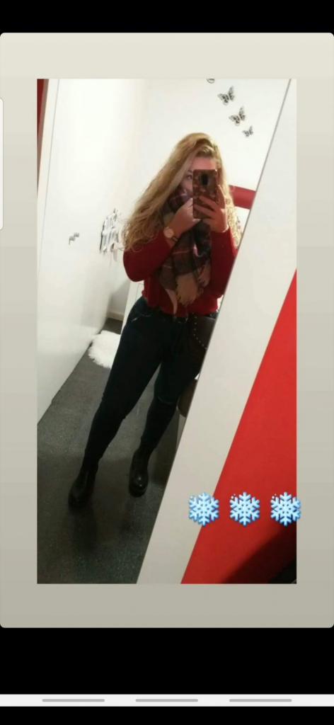 Chica busca chico en Granada: 