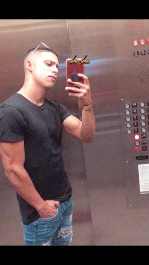 670044616: Chico busca chica en Almería