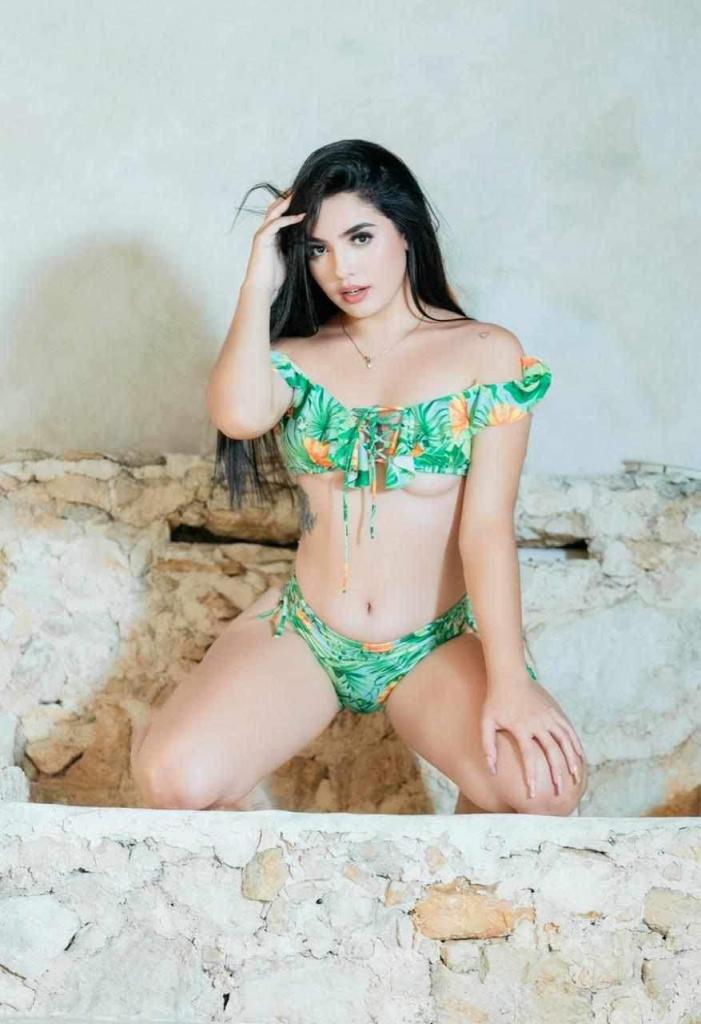 Chica busca chico en Barcelona: 