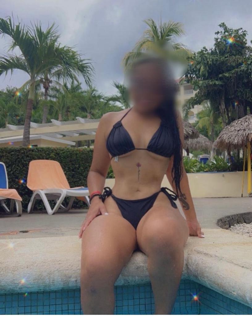 Chica busca chico en La Coruña: 