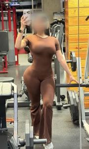 742094399: Chica busca chico en Lugo