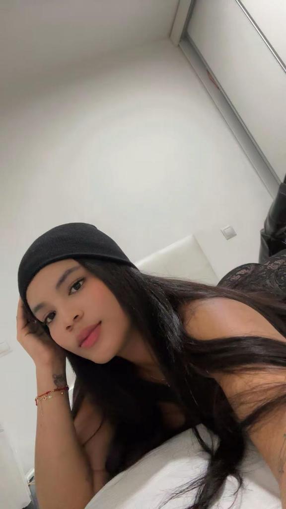 Chica busca chico en Burgos: 