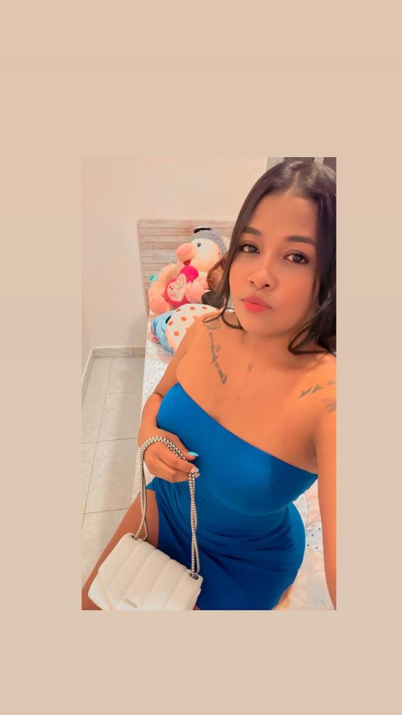 Chica busca chico en Almería: 