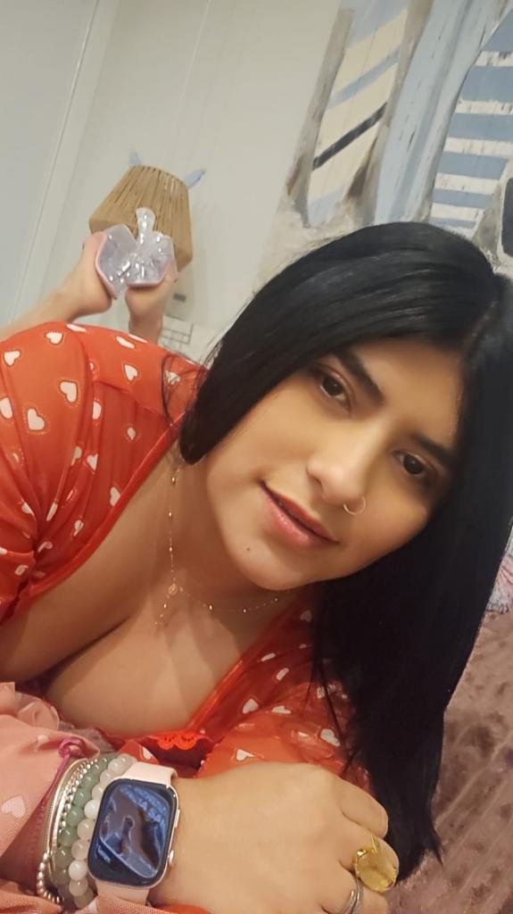 Chica busca chico en Cádiz: 