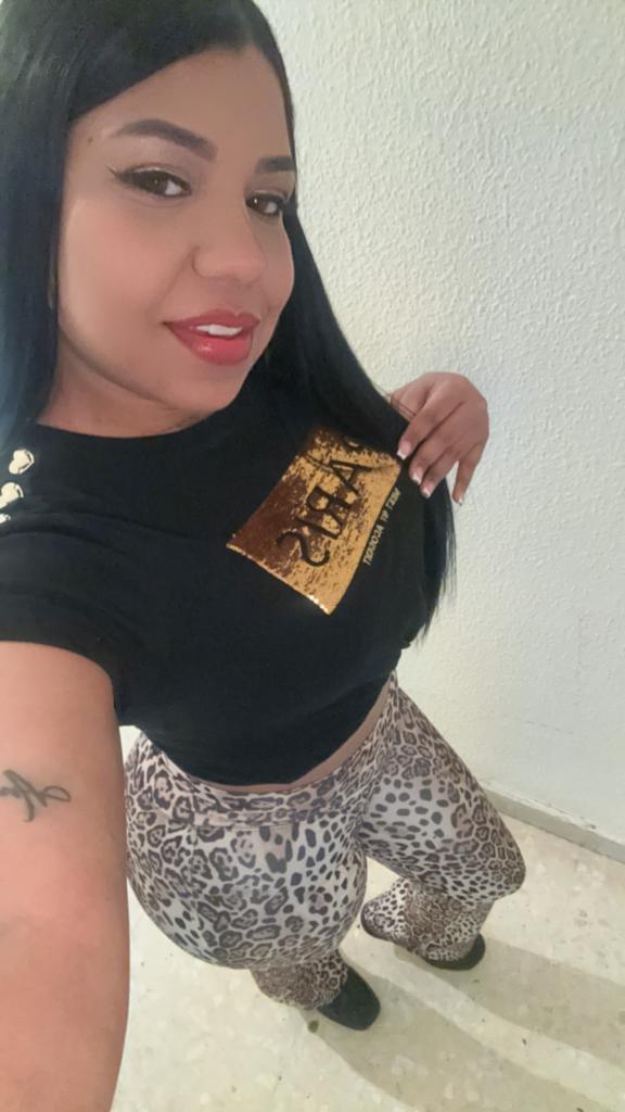 Chica busca chico en Granada: 
