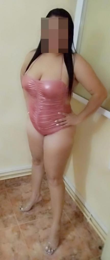 Chica busca chico en Jaén: 