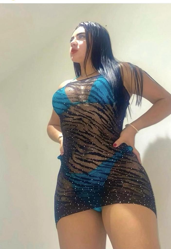631284060: Chica busca chico en Murcia