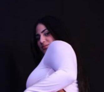 672452580: Chica busca chico en Barcelona