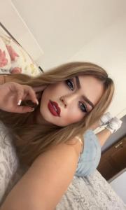 643778301: Chica busca chico en Alicante