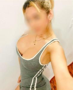 603560329: Chica busca chico en Gerona