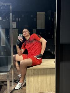 614772935: Chico busca chica en Murcia