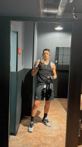 614772935: Chico busca chica en Murcia