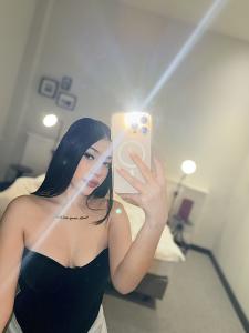 613654198: Chica busca chico en Madrid