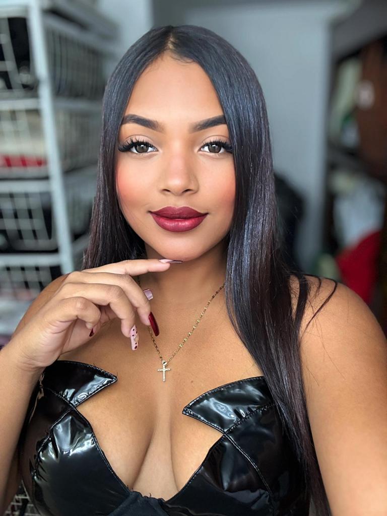 666365091: Chica busca chico en Madrid