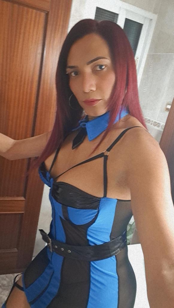 641048844: Transexual en La Coruña