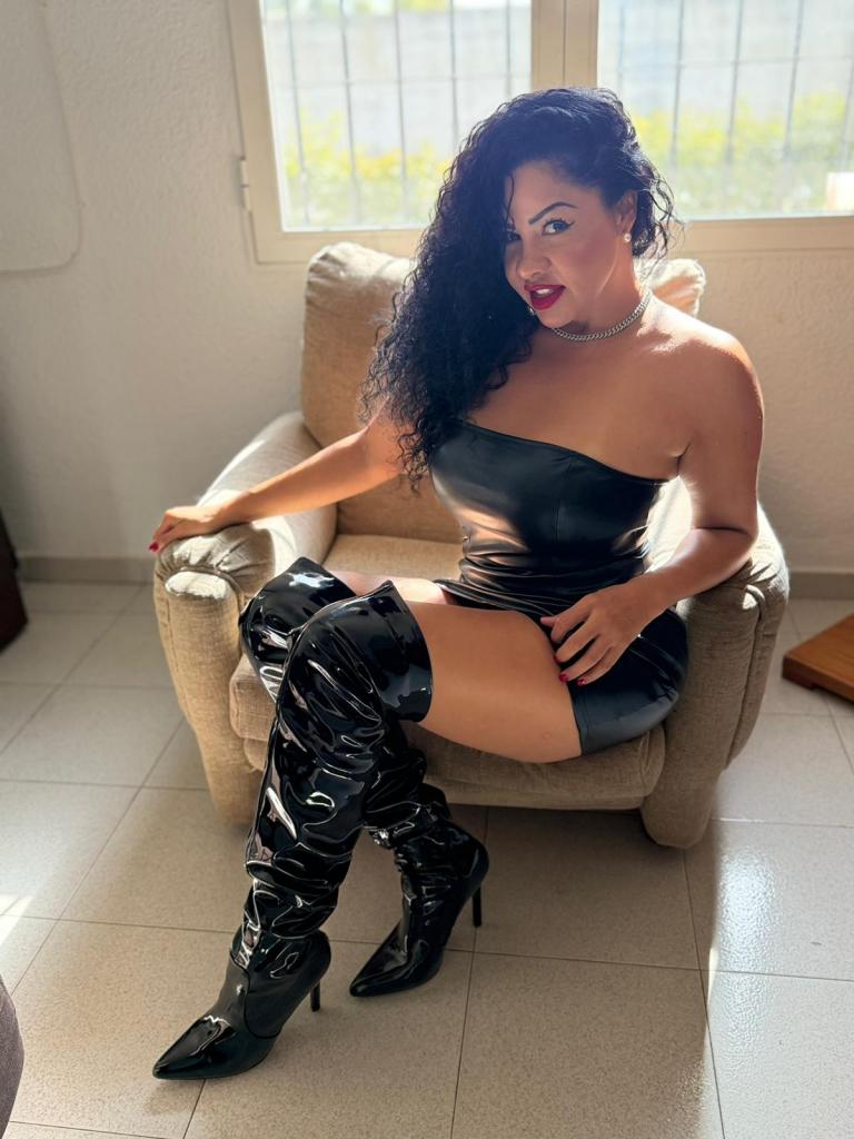 614760090: Chica busca chico en Ciudad Real