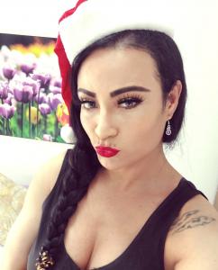 643682877: Transexual en León