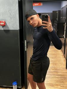 634001810: Chico busca chica en Madrid