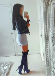 631267418: Chica busca chico en Tarragona