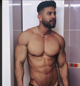 631597377: Chico busca chica en Madrid