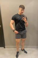 677433729: Chico busca chica en Madrid