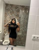 687043076: Transexual en Cádiz