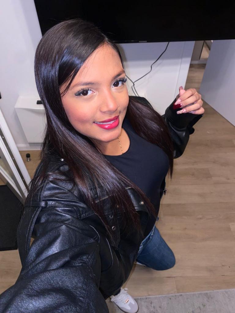 666365091: Chica busca chico en Madrid