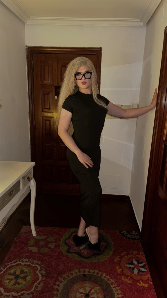 624567517: Transexual en La Coruña