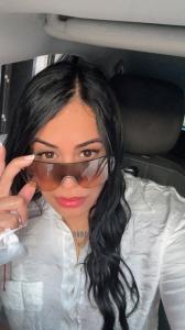 687975565: Chica busca chico en Granada