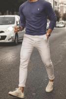 683238474: Chica busca chico en Sevilla