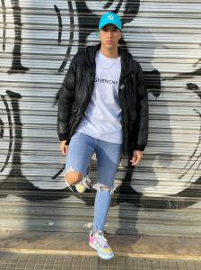 Chico busca chica en Mallorca: 