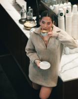 611243236: Chica busca chico en La Coruña