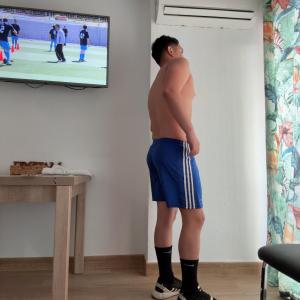 695091078: Chico busca chica en León