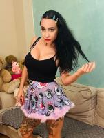 655882183: Chica busca chico en Madrid