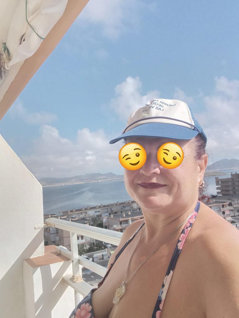 Chica busca chico en Murcia: 