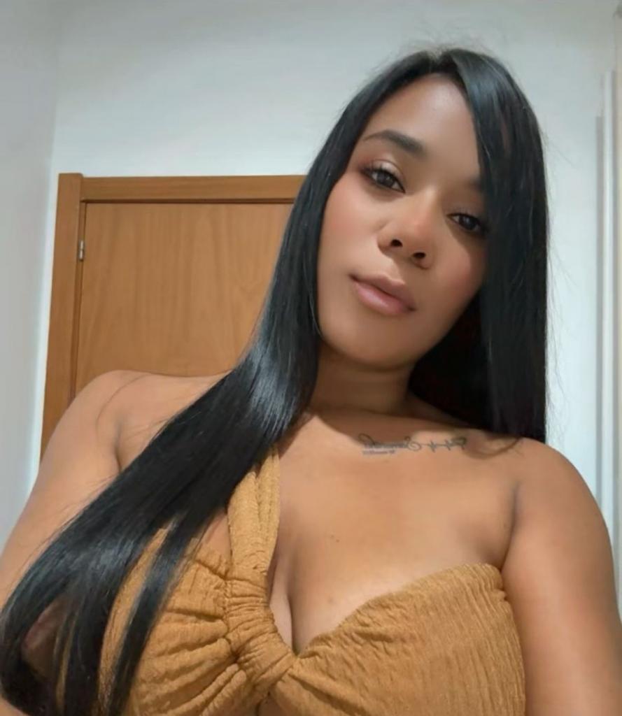 604176762: Chica busca chico en Granada