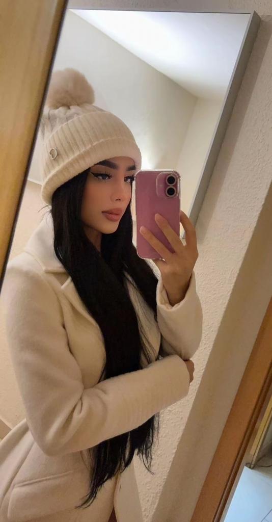 655255124: Chica busca chico en Lérida