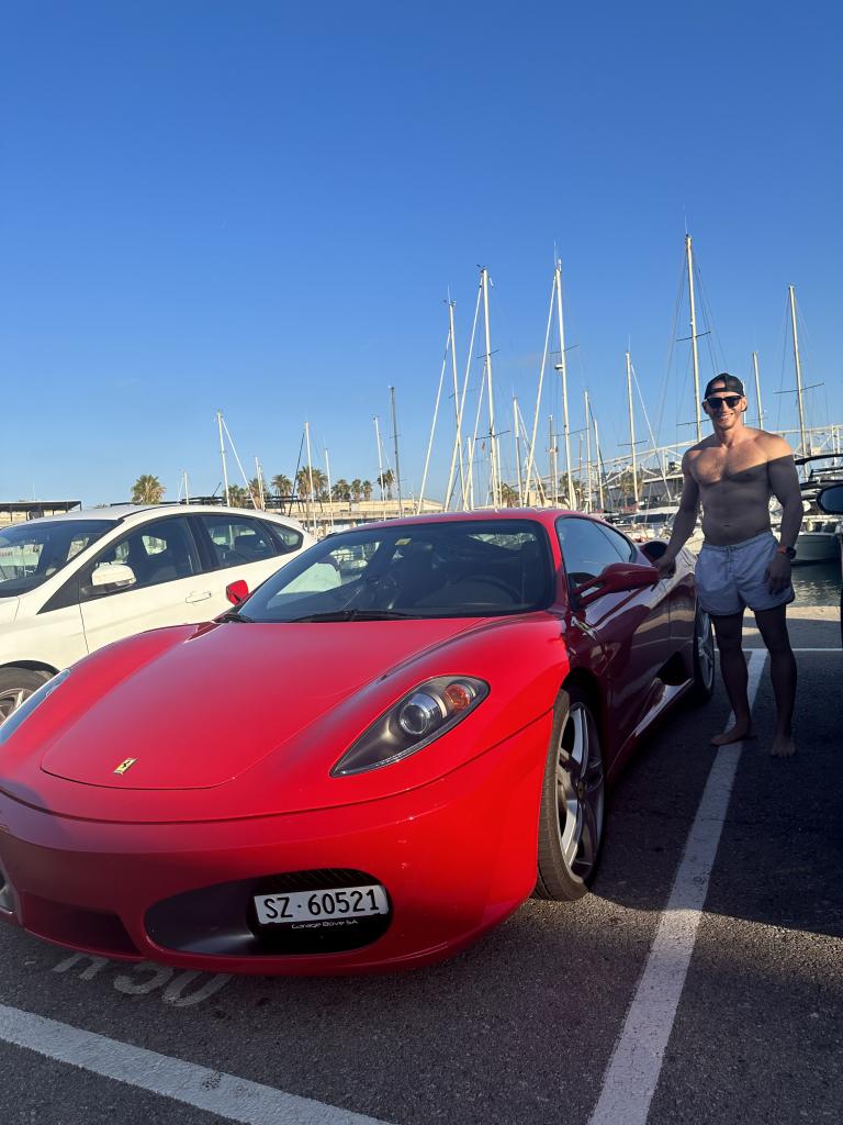 Chico busca chica en Barcelona: 