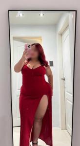 672885668: Chica busca chico en Barcelona