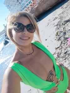 654100343: Chica busca chico en Barcelona