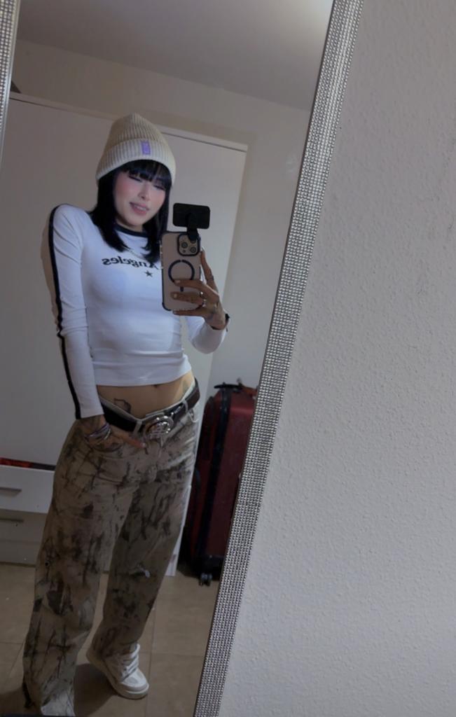 Chica busca chico en Huelva: 