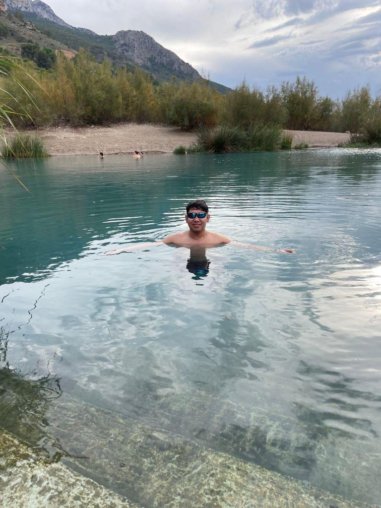 641737268: Chico busca chica en Granada