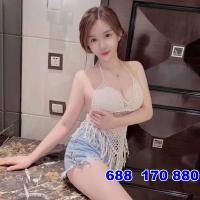 688170880: Chica busca chico en Barcelona