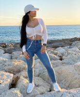 642267070: Chica busca chico en Cantabria