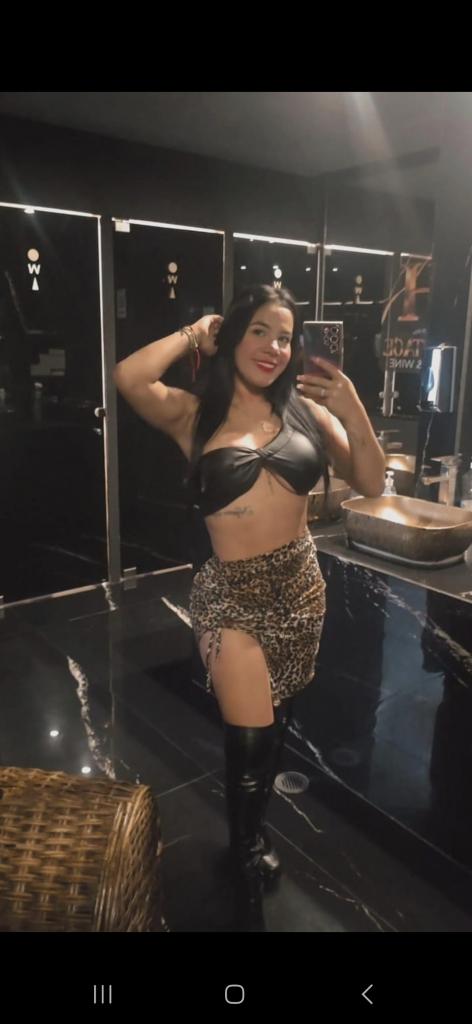 Chica busca chico en Pontevedra: 