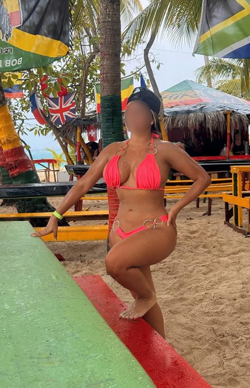 Chica busca chico en Tenerife: 