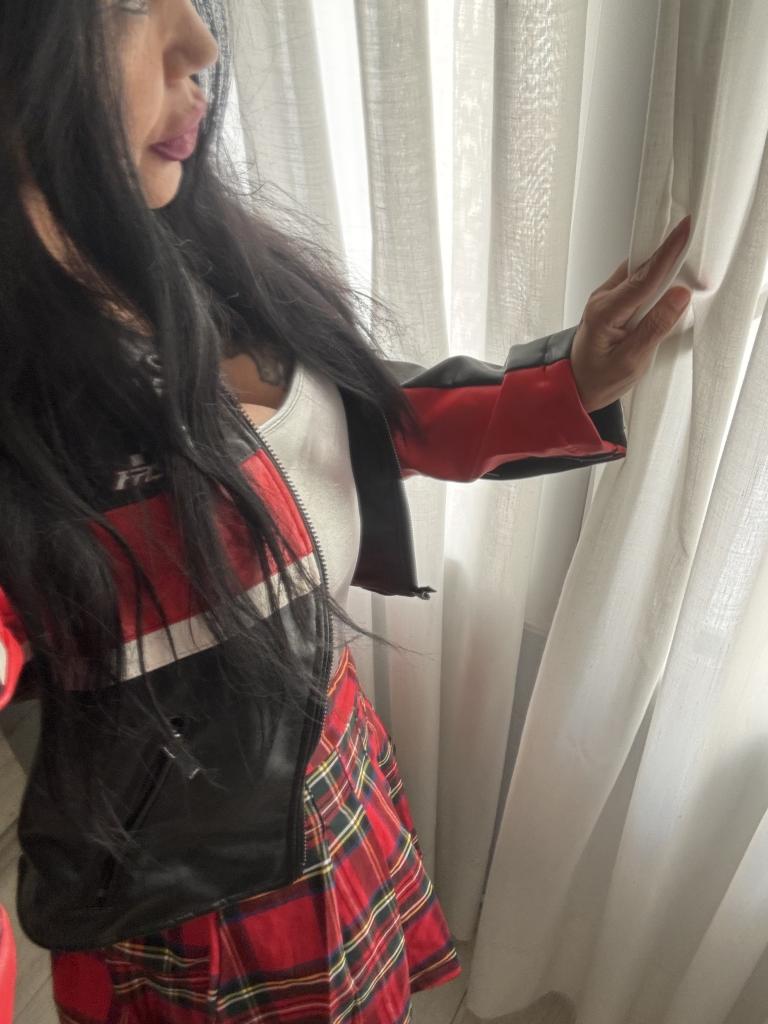 Chica busca chico en Asturias: 