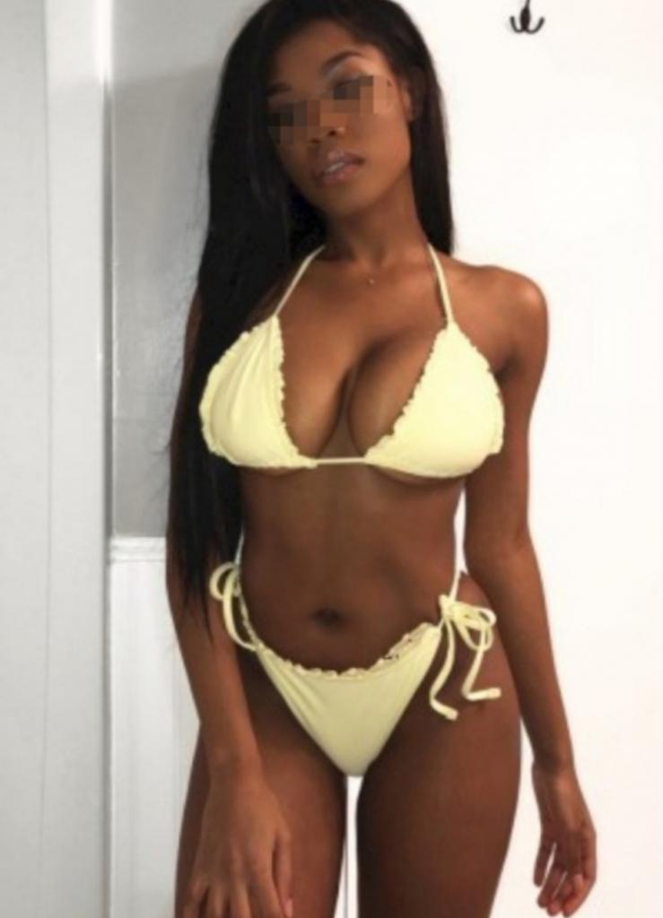 Chica busca chico en Barcelona: 