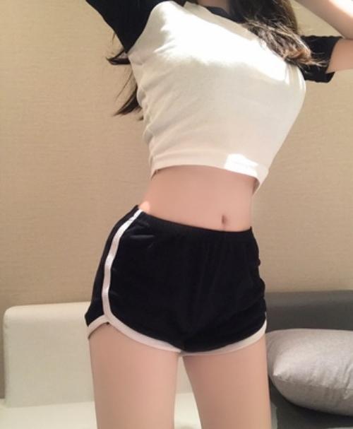 643024062: Chica busca chico en Barcelona